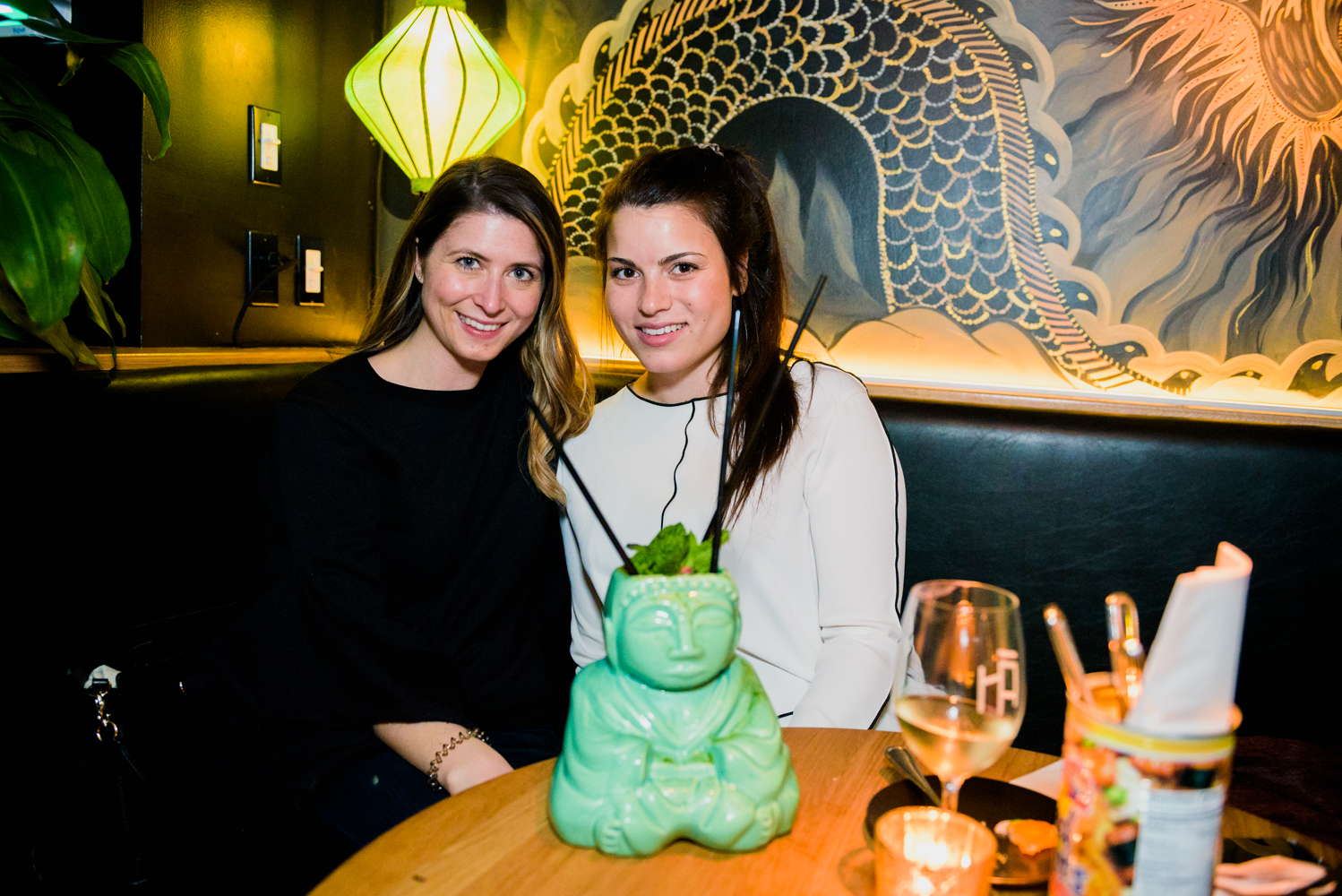 Nhâu Bar: le premier bar aux allures d' «Opium den» de Montréal est maintenant ouvert (PHOTOS)