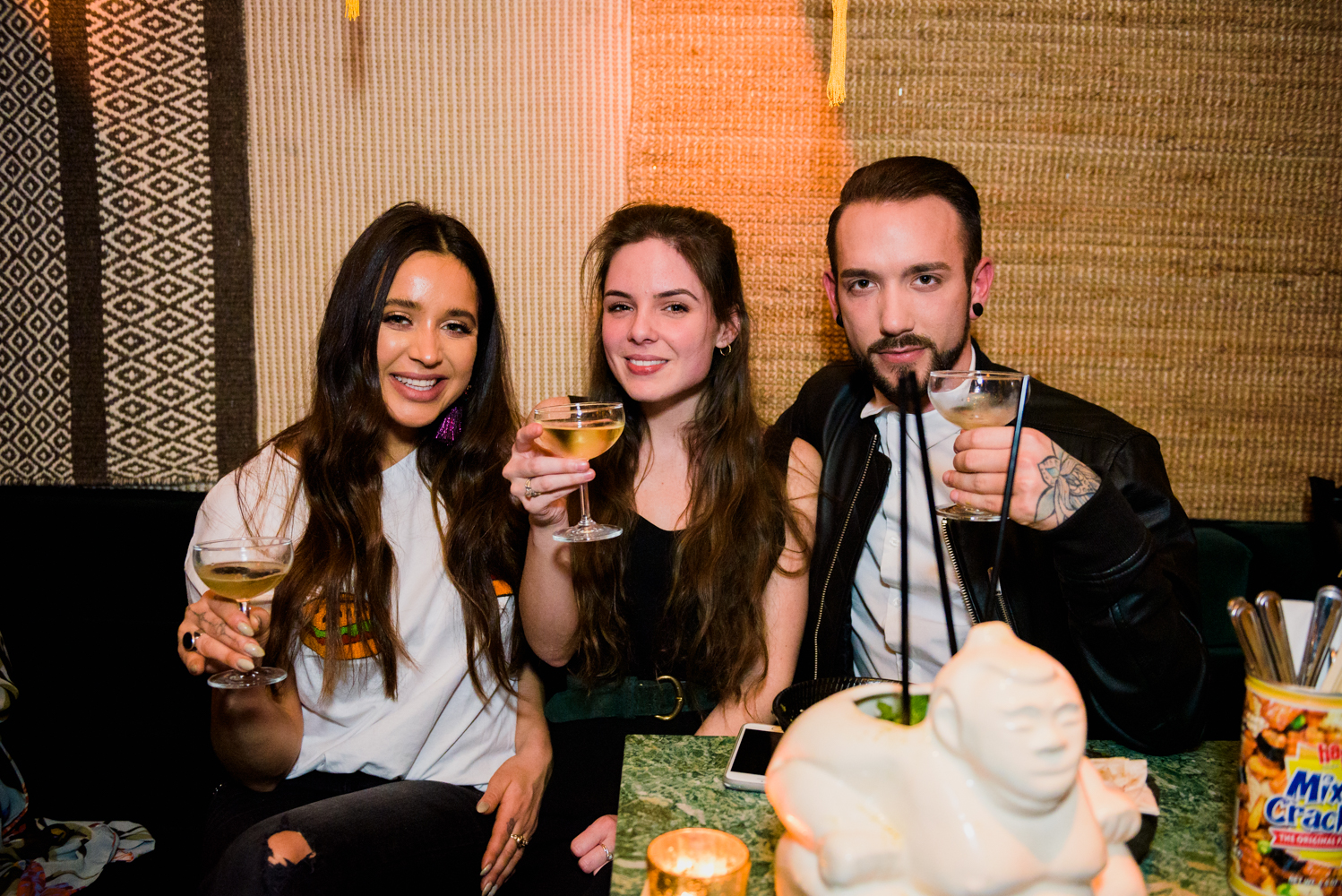 Nhâu Bar: le premier bar aux allures d' «Opium den» de Montréal est maintenant ouvert (PHOTOS)