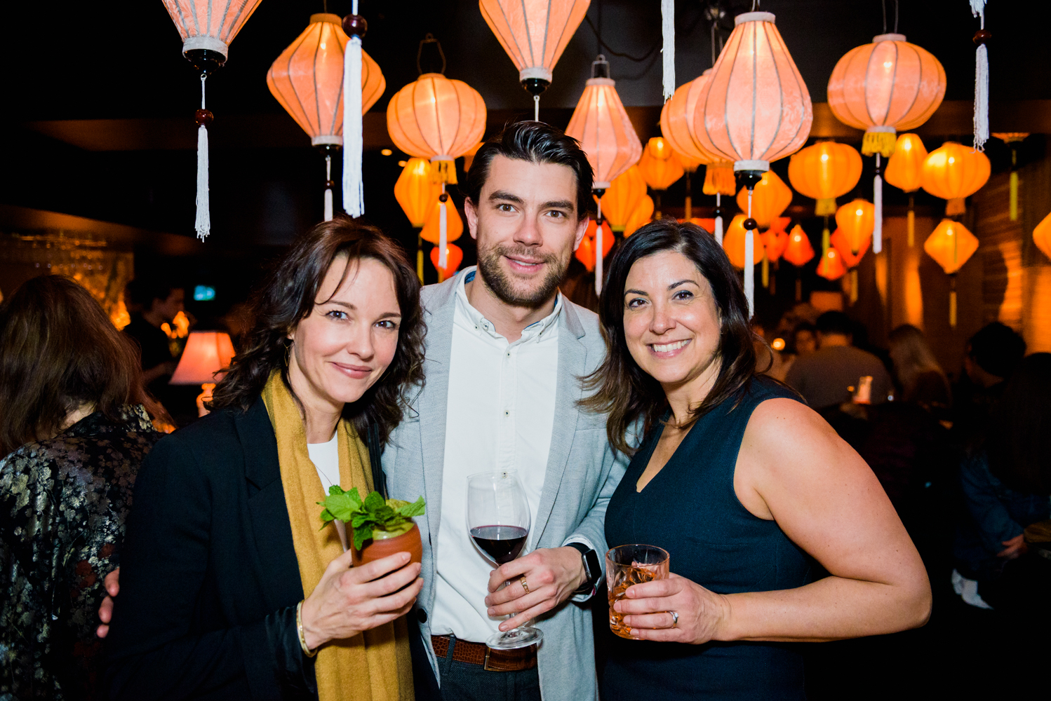 Nhâu Bar: le premier bar aux allures d' «Opium den» de Montréal est maintenant ouvert (PHOTOS)