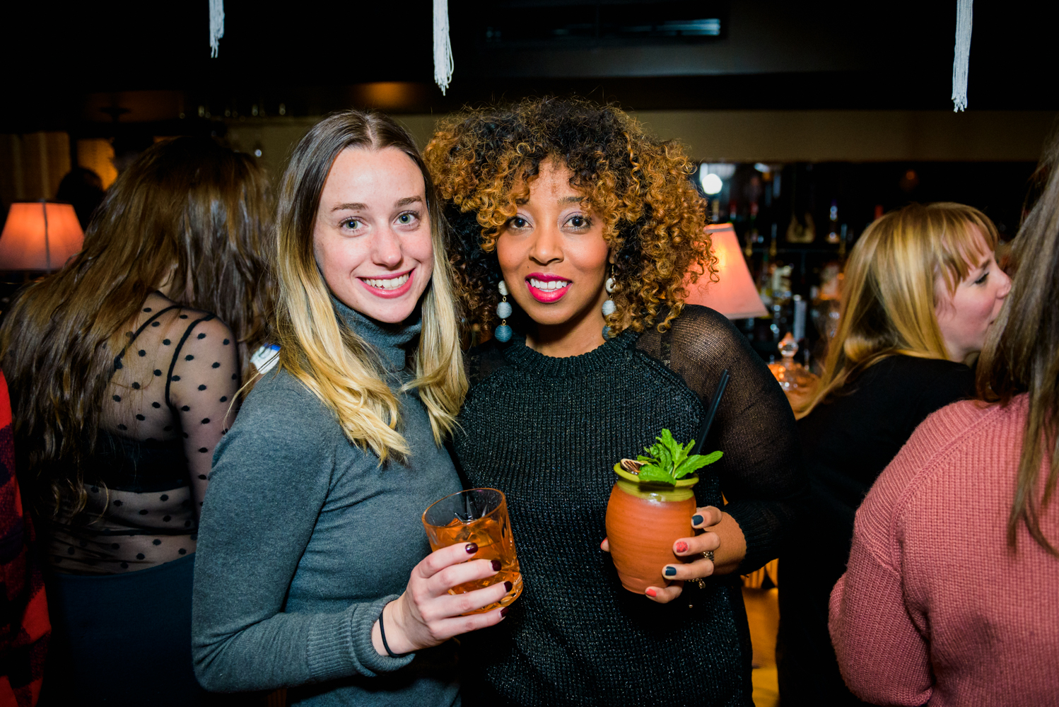 Nhâu Bar: le premier bar aux allures d' «Opium den» de Montréal est maintenant ouvert (PHOTOS)