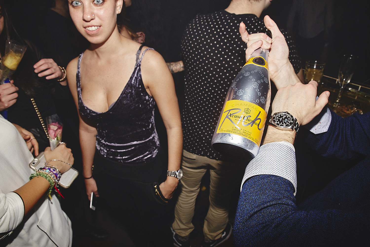 Nuit sexy et très chaude à École Privée pour le Nouvel An 2018 (PHOTOS)