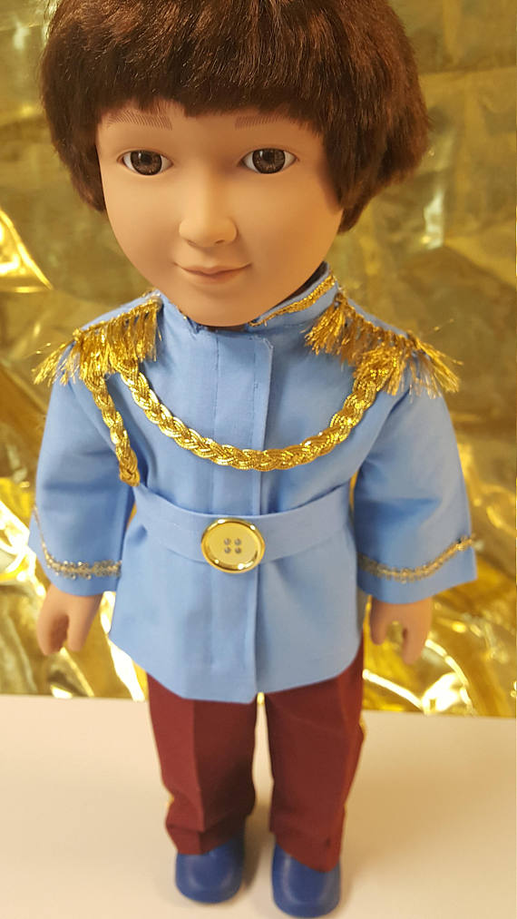 Ces poupées du Prince Harry et Meghan Markle ressemblent à tout sauf au couple royal (PHOTOS)