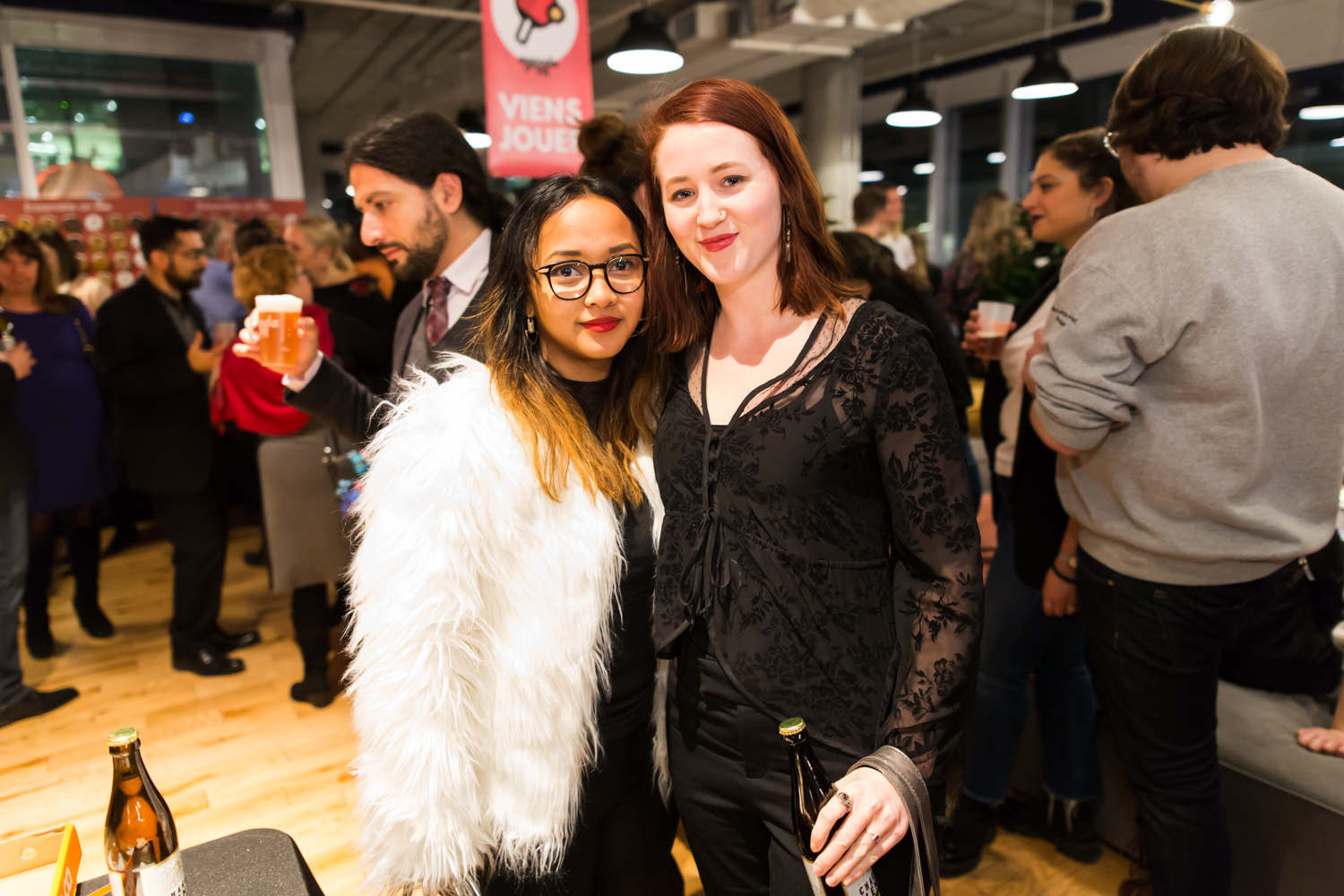 Mur de beignes, pizzas et cocktails pour le sympathique 5@7 d'Agenda PR (PHOTOS)