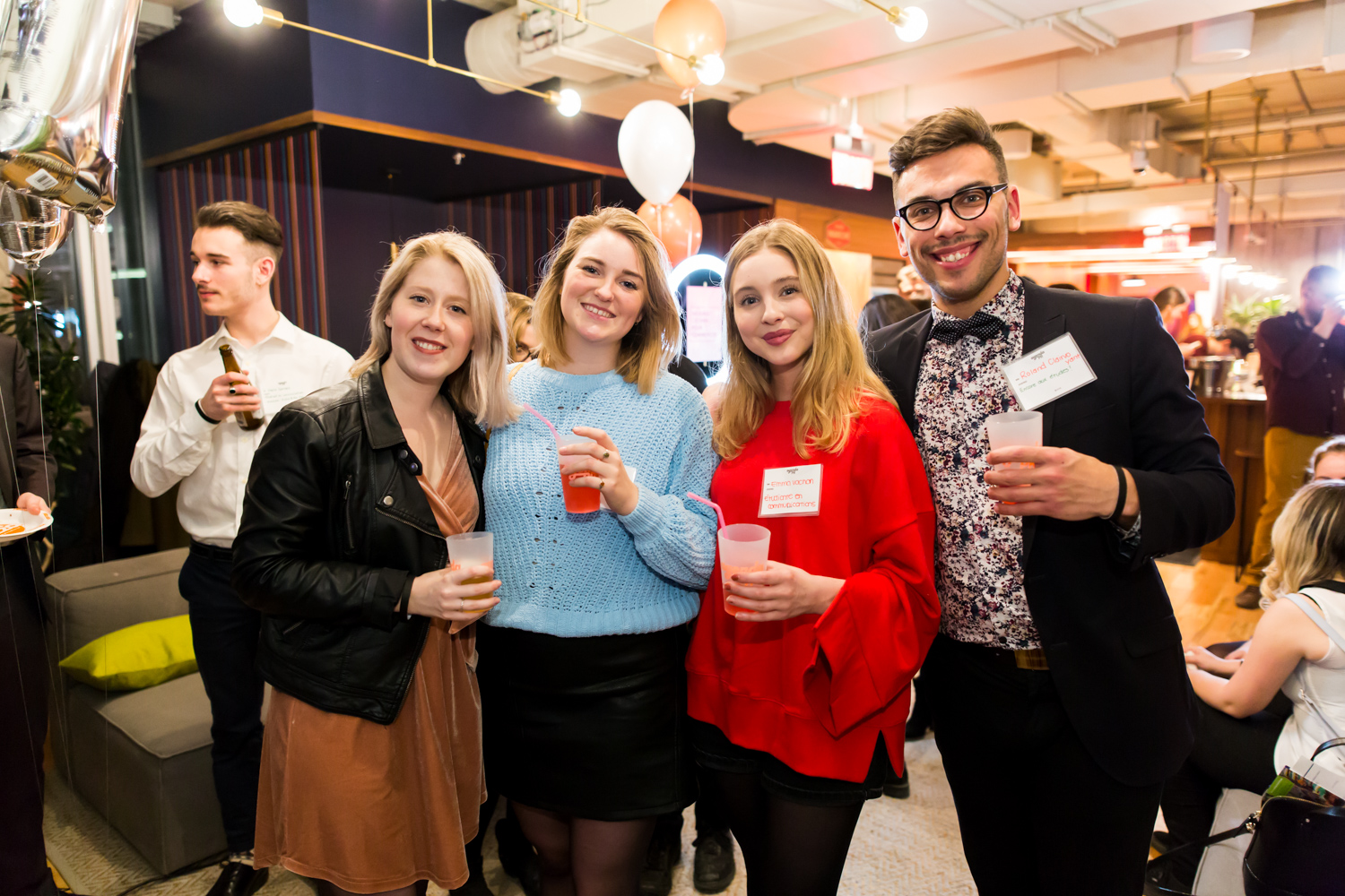 Mur de beignes, pizzas et cocktails pour le sympathique 5@7 d'Agenda PR (PHOTOS)