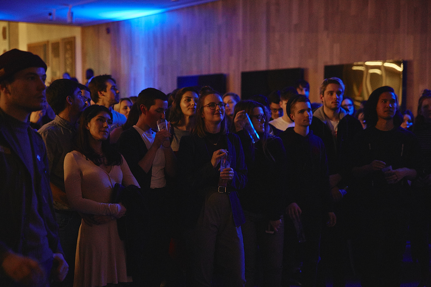 Kroy ensorcelle les Montréalais lors de la soirée Clairs-Obscurs du MBAM (PHOTOS)