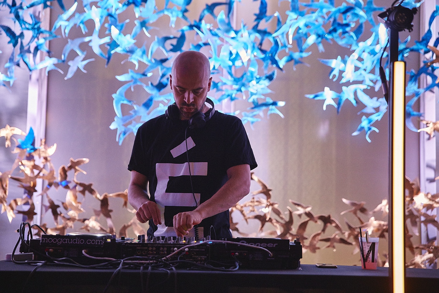 Kroy ensorcelle les Montréalais lors de la soirée Clairs-Obscurs du MBAM (PHOTOS)