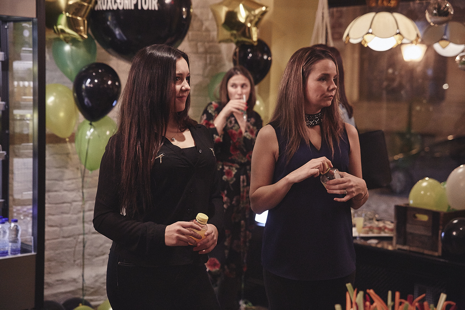 Crux Comptoir débarque dans le Vieux avec ses jus pressés à froid et ses légendaires bols d'açaïs (PHOTOS)