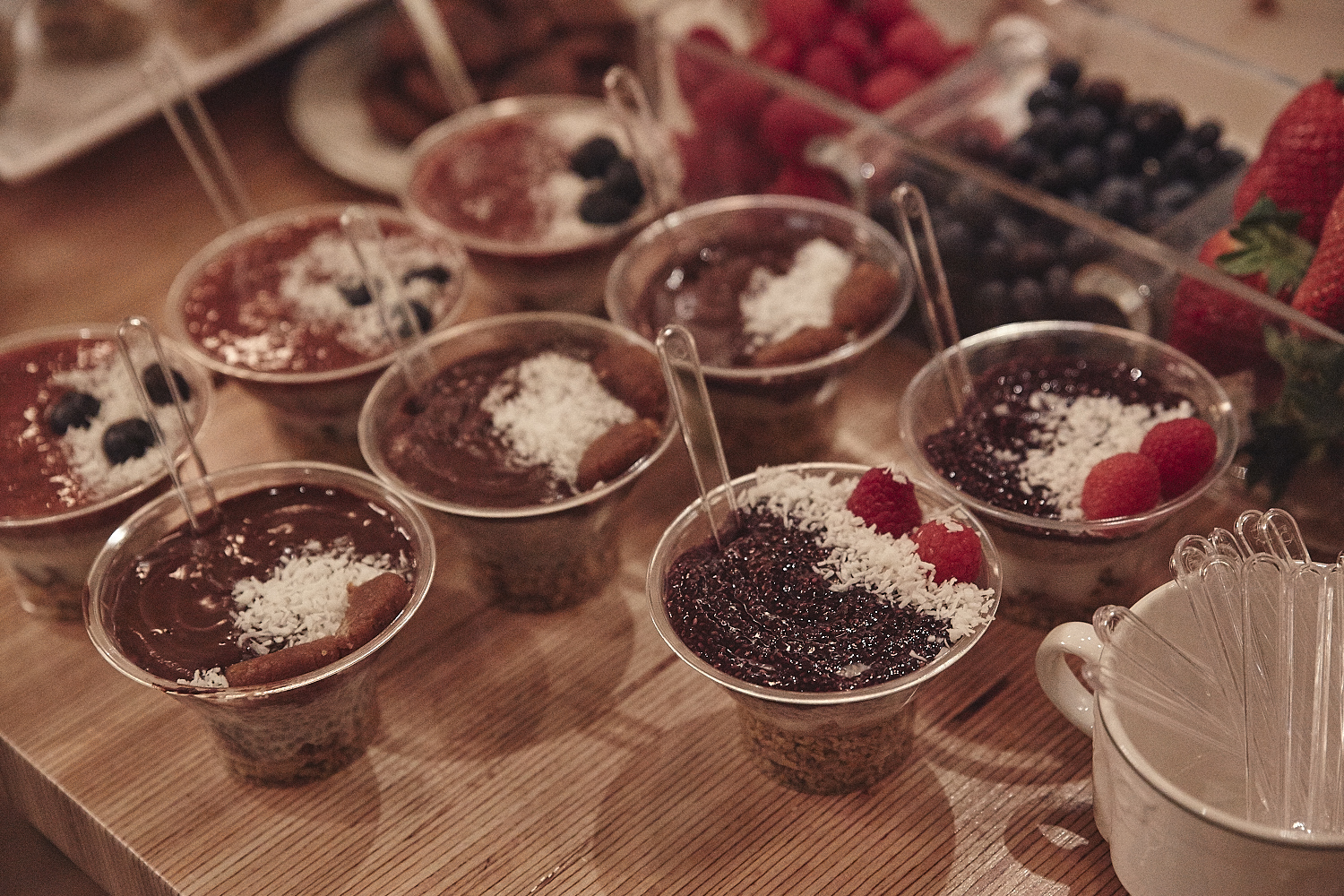 Crux Comptoir débarque dans le Vieux avec ses jus pressés à froid et ses légendaires bols d'açaïs (PHOTOS)