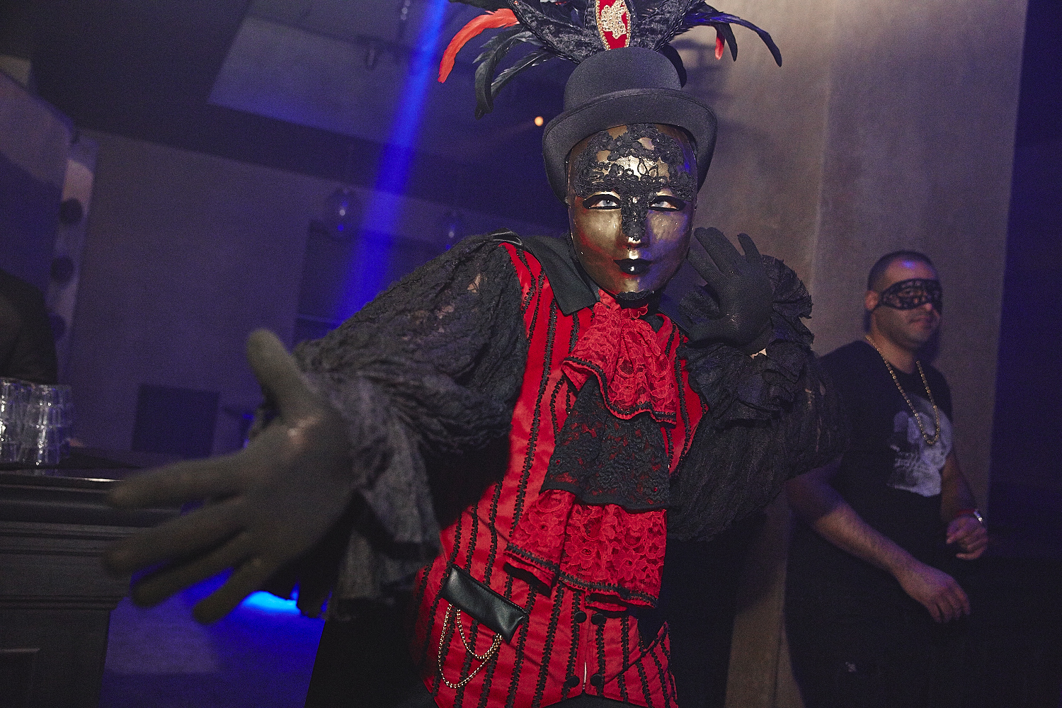 La Voûte célèbre le Mardi Gras avec une soirée carnavalesque des plus sexy (PHOTOS)