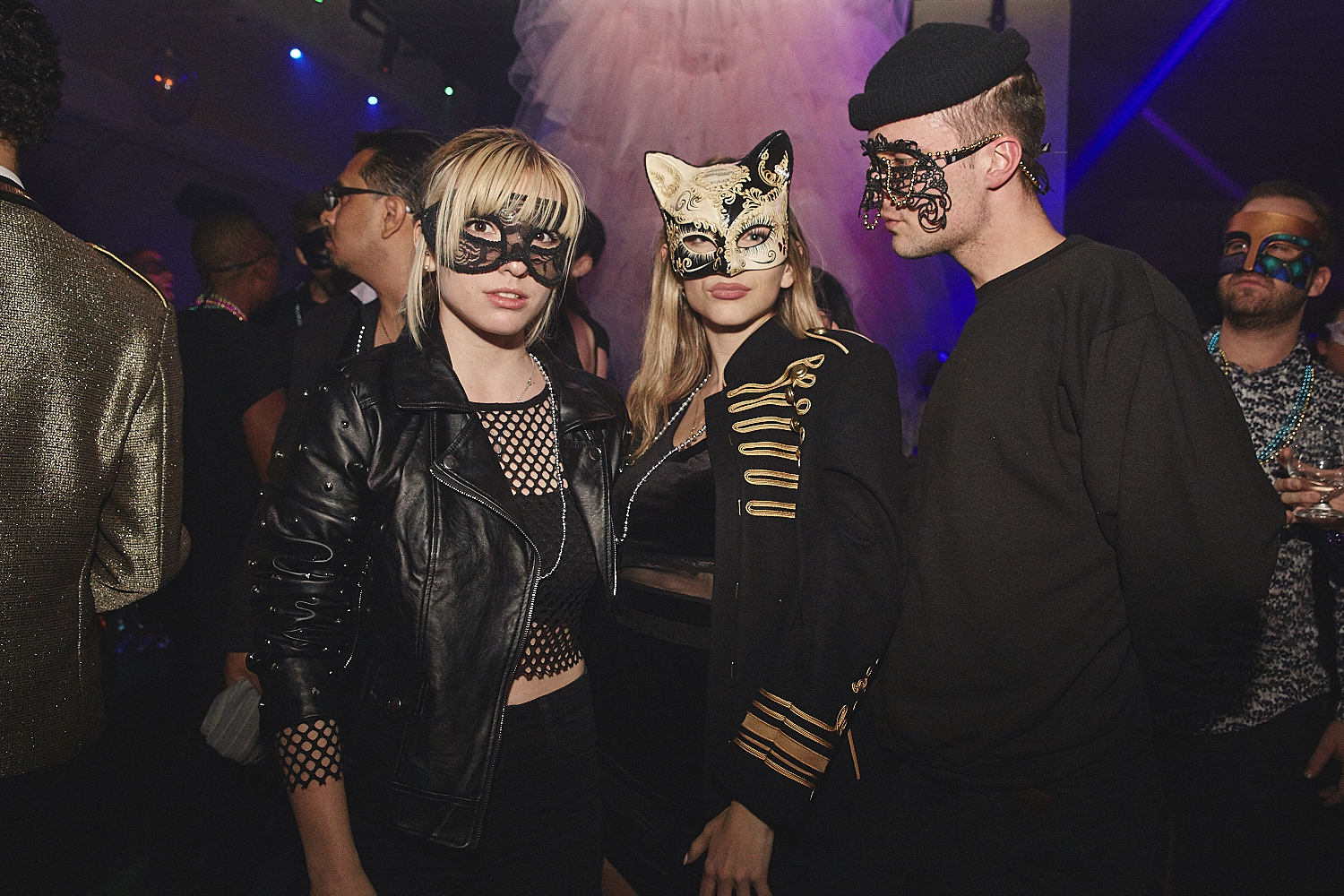 La Voûte célèbre le Mardi Gras avec une soirée carnavalesque des plus sexy (PHOTOS)