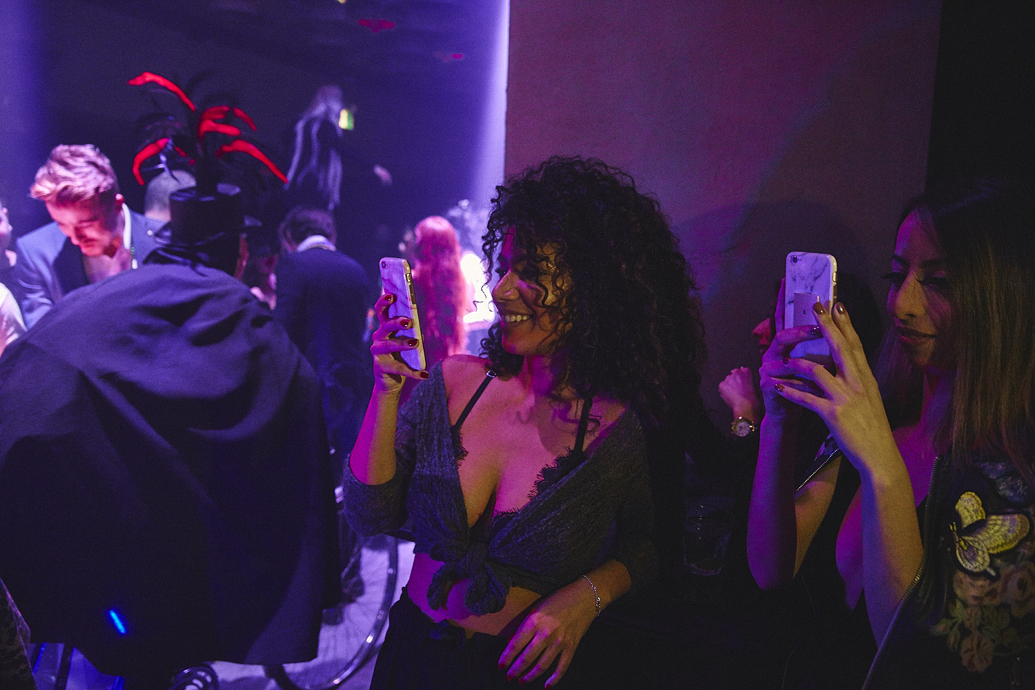 La Voûte célèbre le Mardi Gras avec une soirée carnavalesque des plus sexy (PHOTOS)