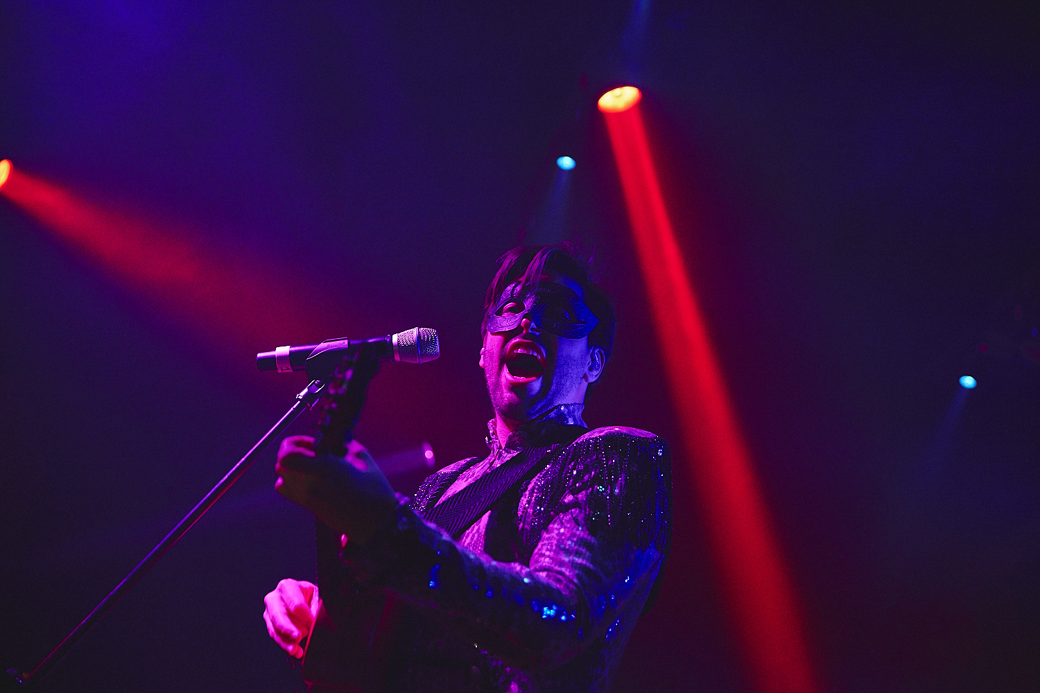 La Voûte célèbre le Mardi Gras avec une soirée carnavalesque des plus sexy (PHOTOS)