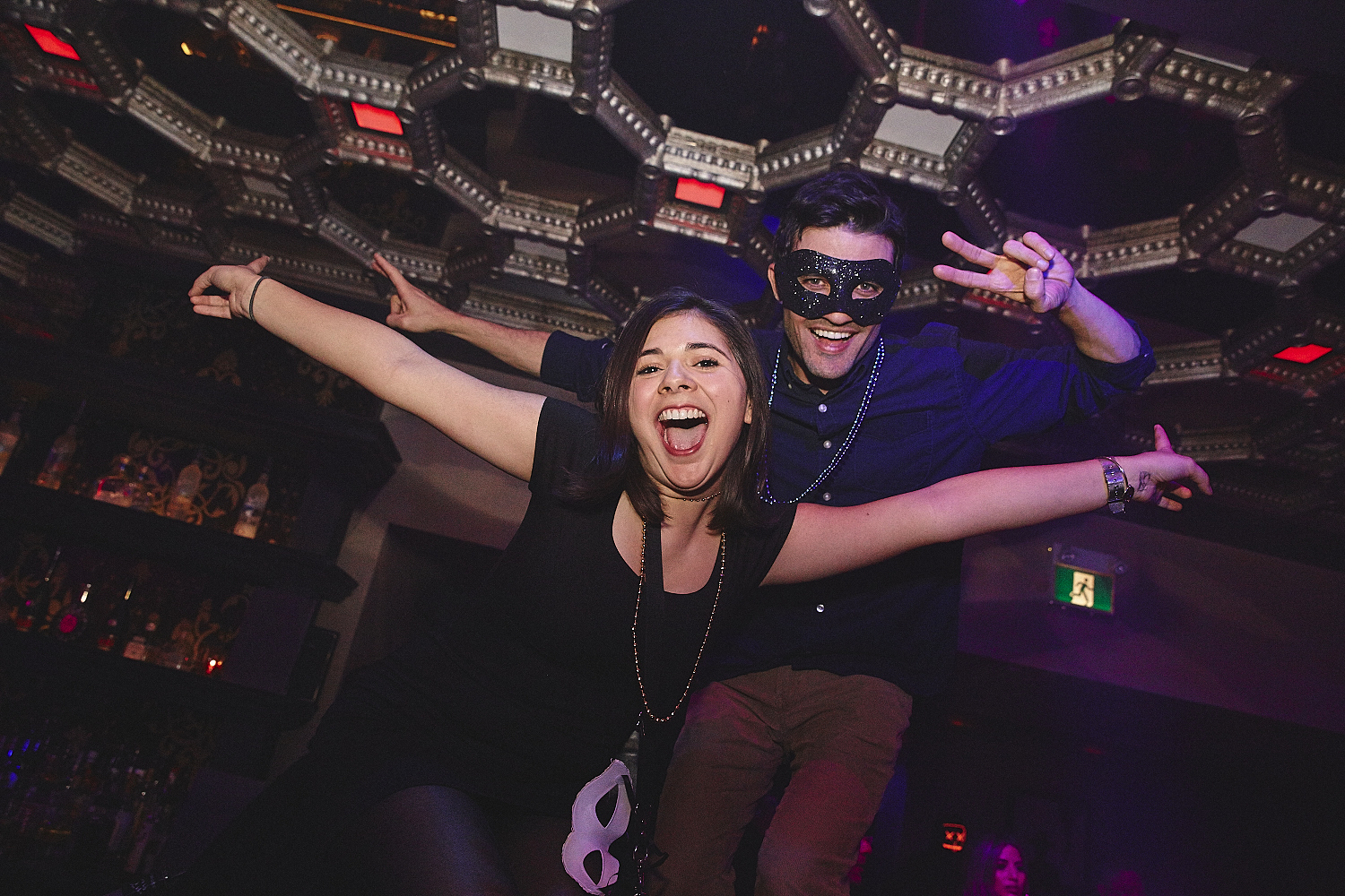 La Voûte célèbre le Mardi Gras avec une soirée carnavalesque des plus sexy (PHOTOS)