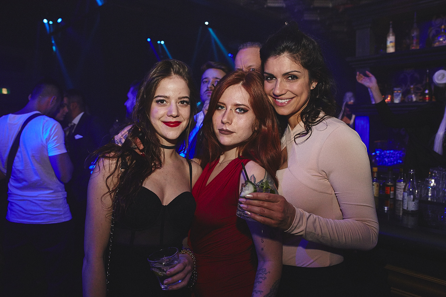 La Voûte célèbre le Mardi Gras avec une soirée carnavalesque des plus sexy (PHOTOS)