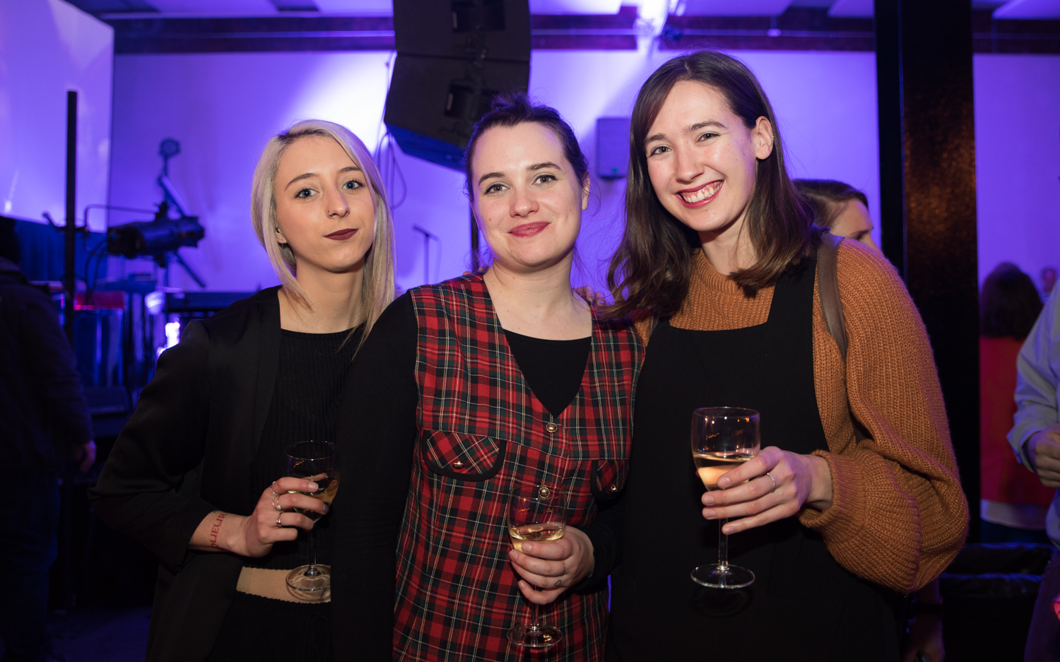 Fanny Bloom lance son nouvel album Liqueur dans un Artgang Plaza plein à craquer (PHOTOS)