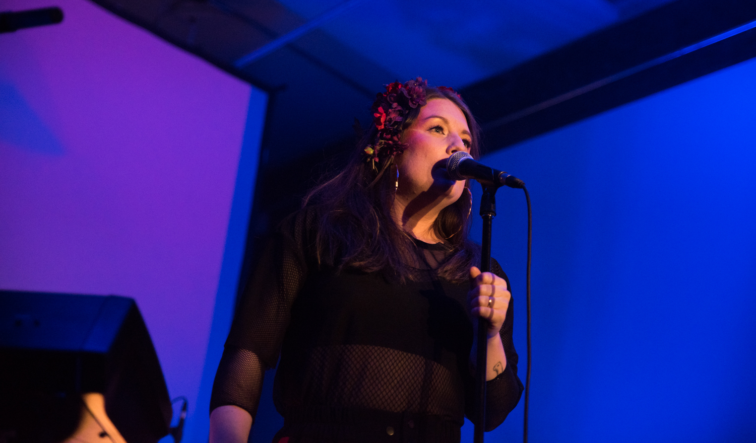 Fanny Bloom lance son nouvel album Liqueur dans un Artgang Plaza plein à craquer (PHOTOS)