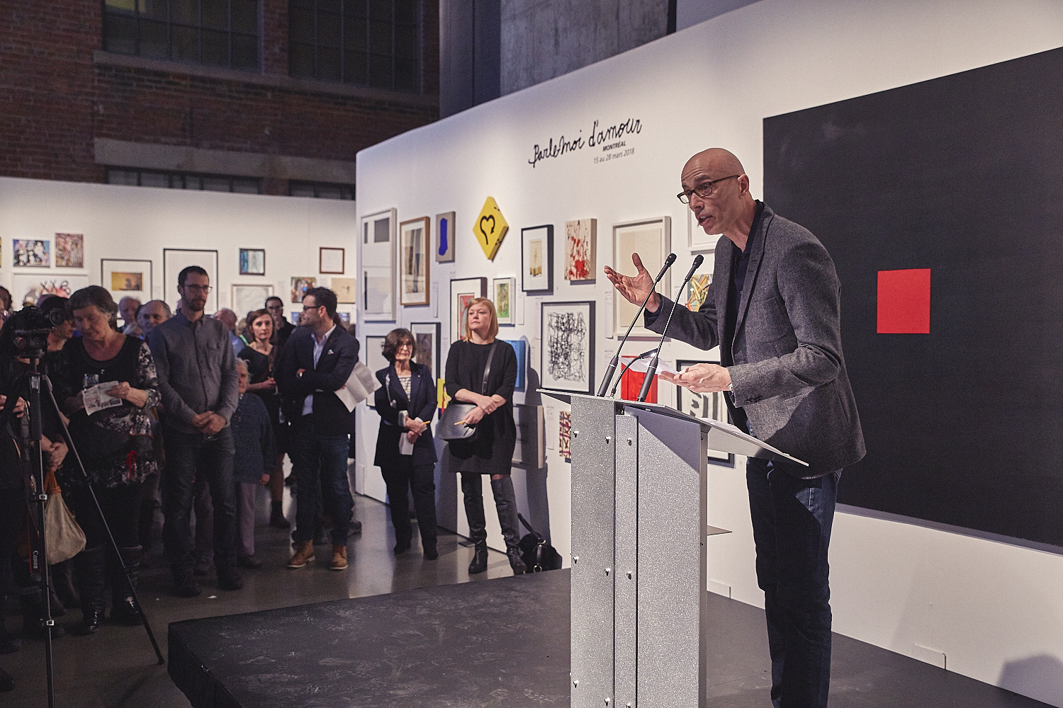 Vernissage de l'expo-encan PARLE-MOI D'AMOUR à l’Atrium de l’Édifice Wilder – Espace Danse (PHOTOS)