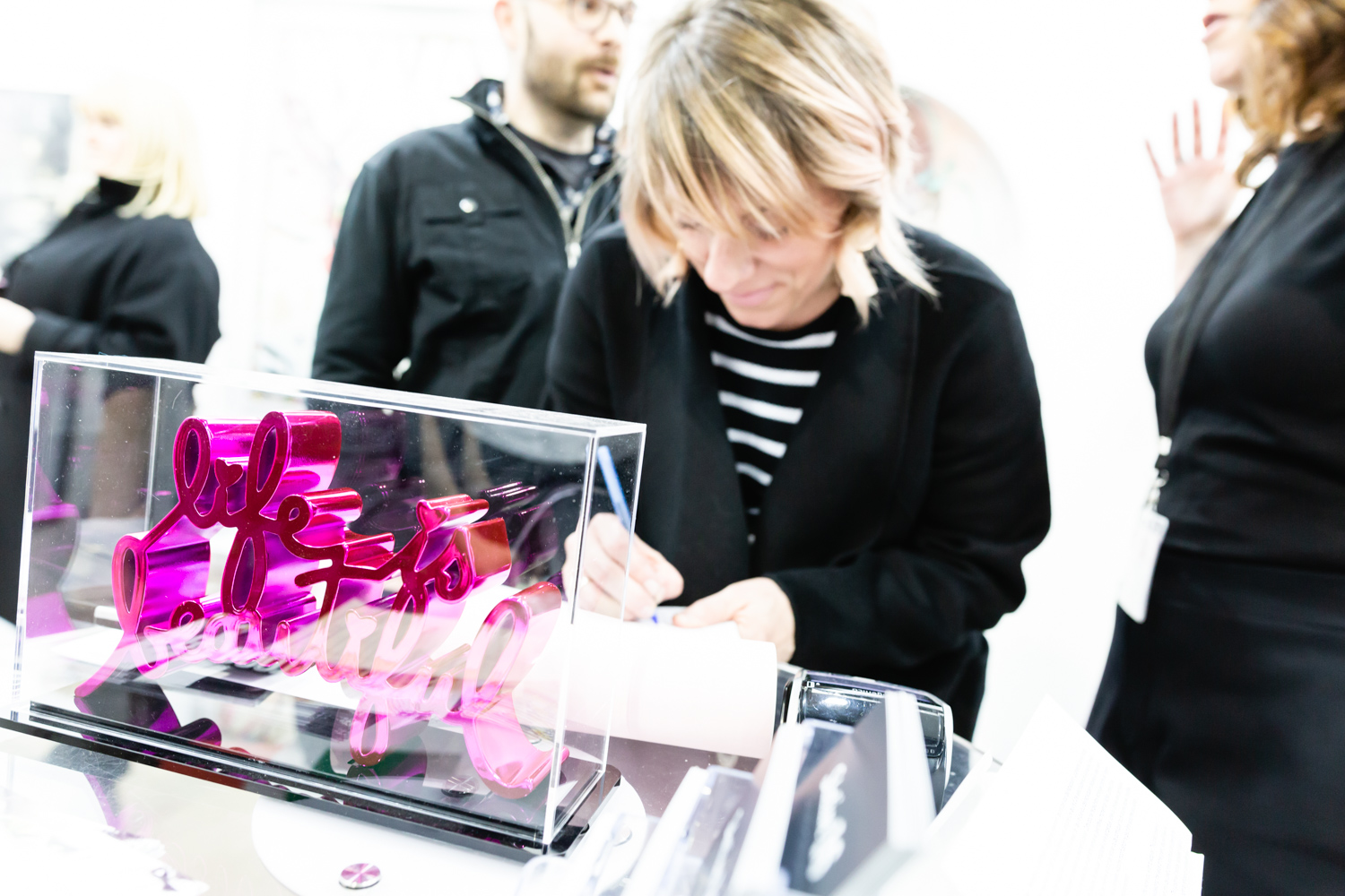 Coup d'envoi de la 11e édition de la foire Papier (PHOTOS)