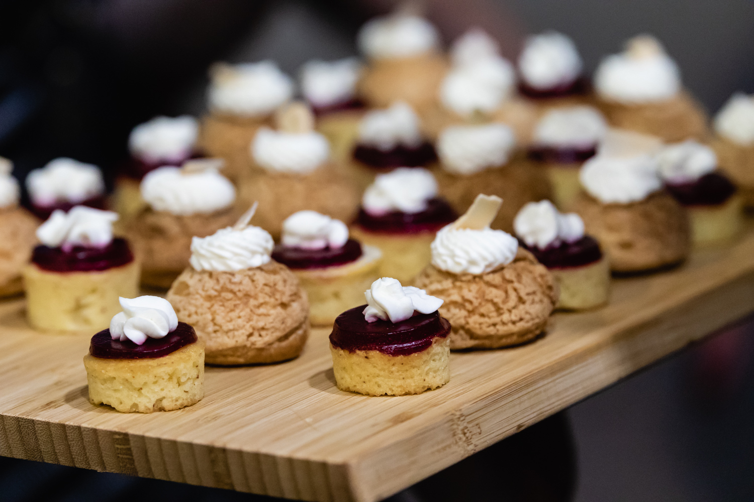 Coup d'envoi de la 11e édition de la foire Papier (PHOTOS)