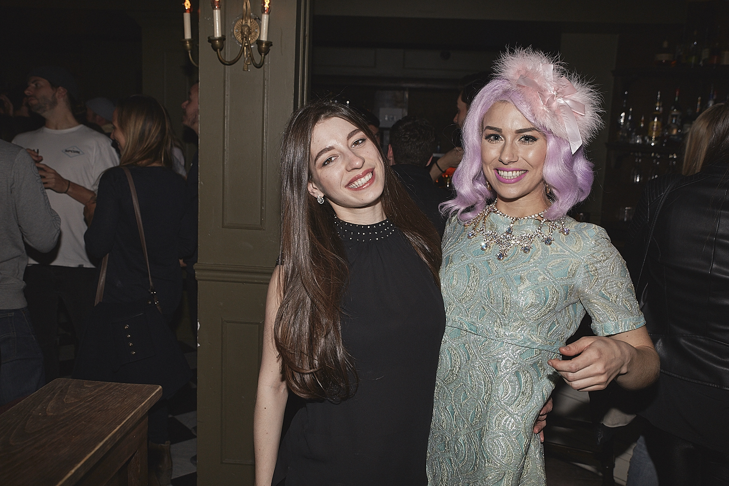 Soirée parisienne au Mayfair pour le défilé estival de Amuse Society (PHOTOS)