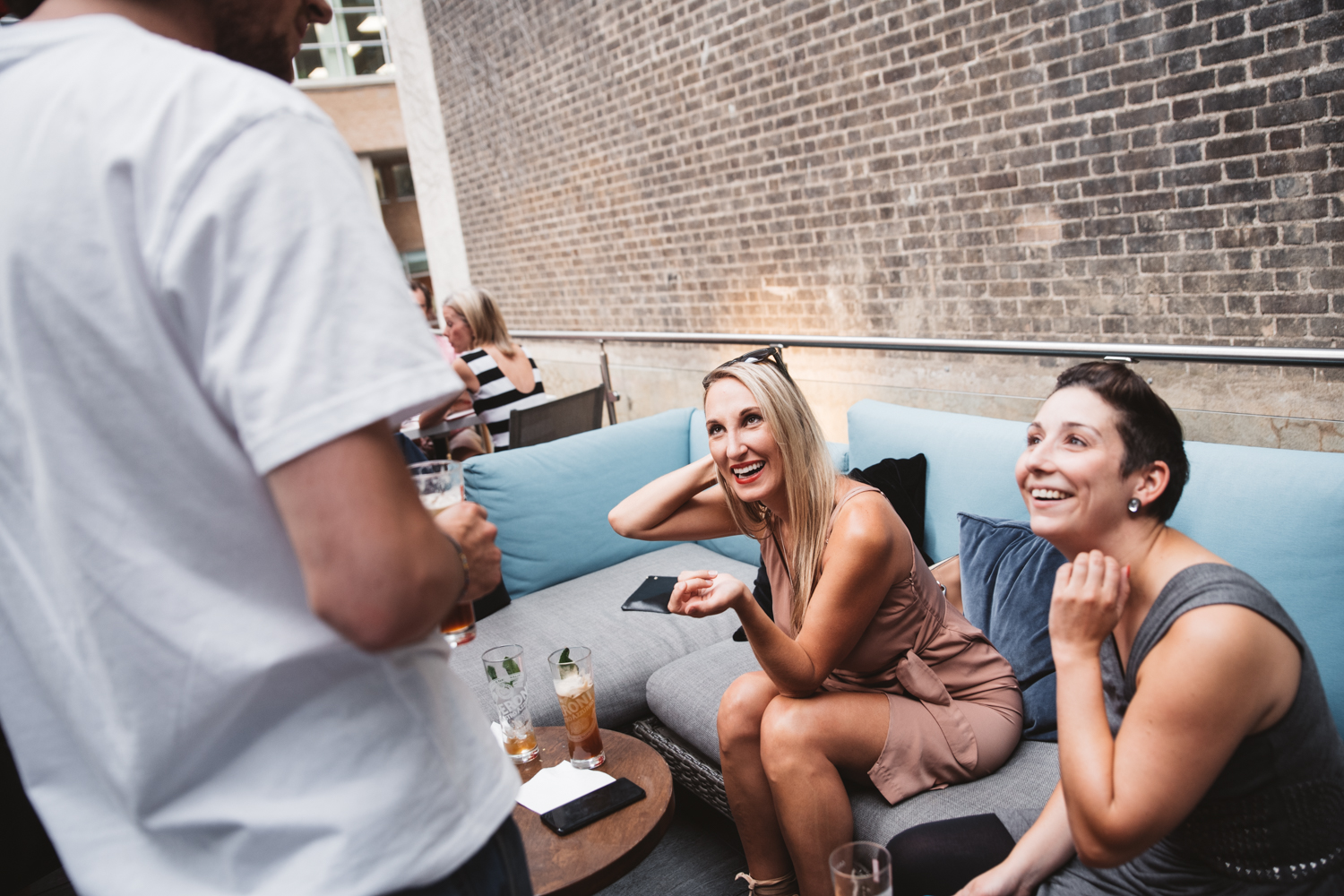 Plein de beau monde à la soirée Aperitivo Peroni avec Lolitta Dandoy! (PHOTOS)
