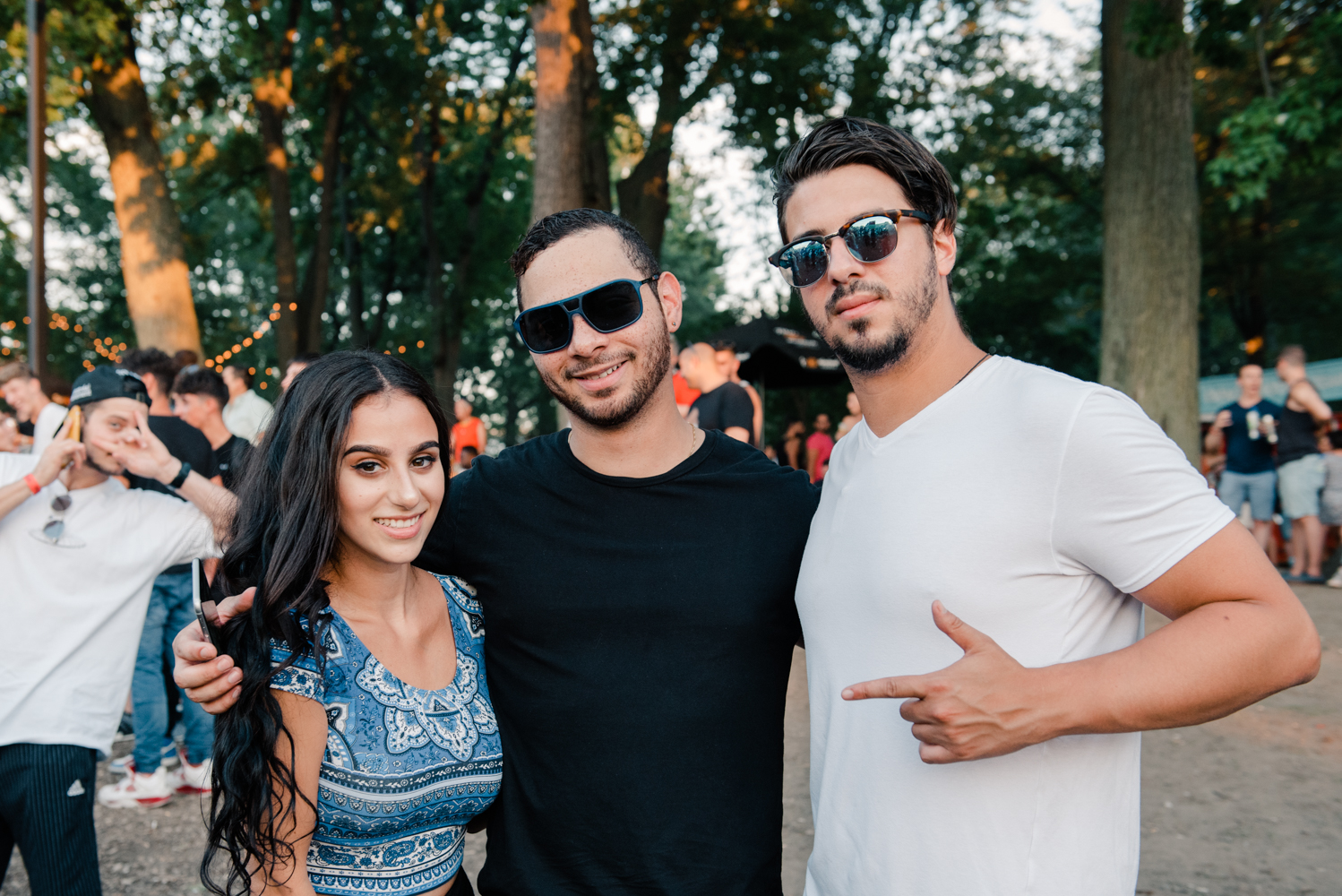 Plein de beau monde sur le party pour le Piknic Électronik x Ton Barbier! (PHOTOS)