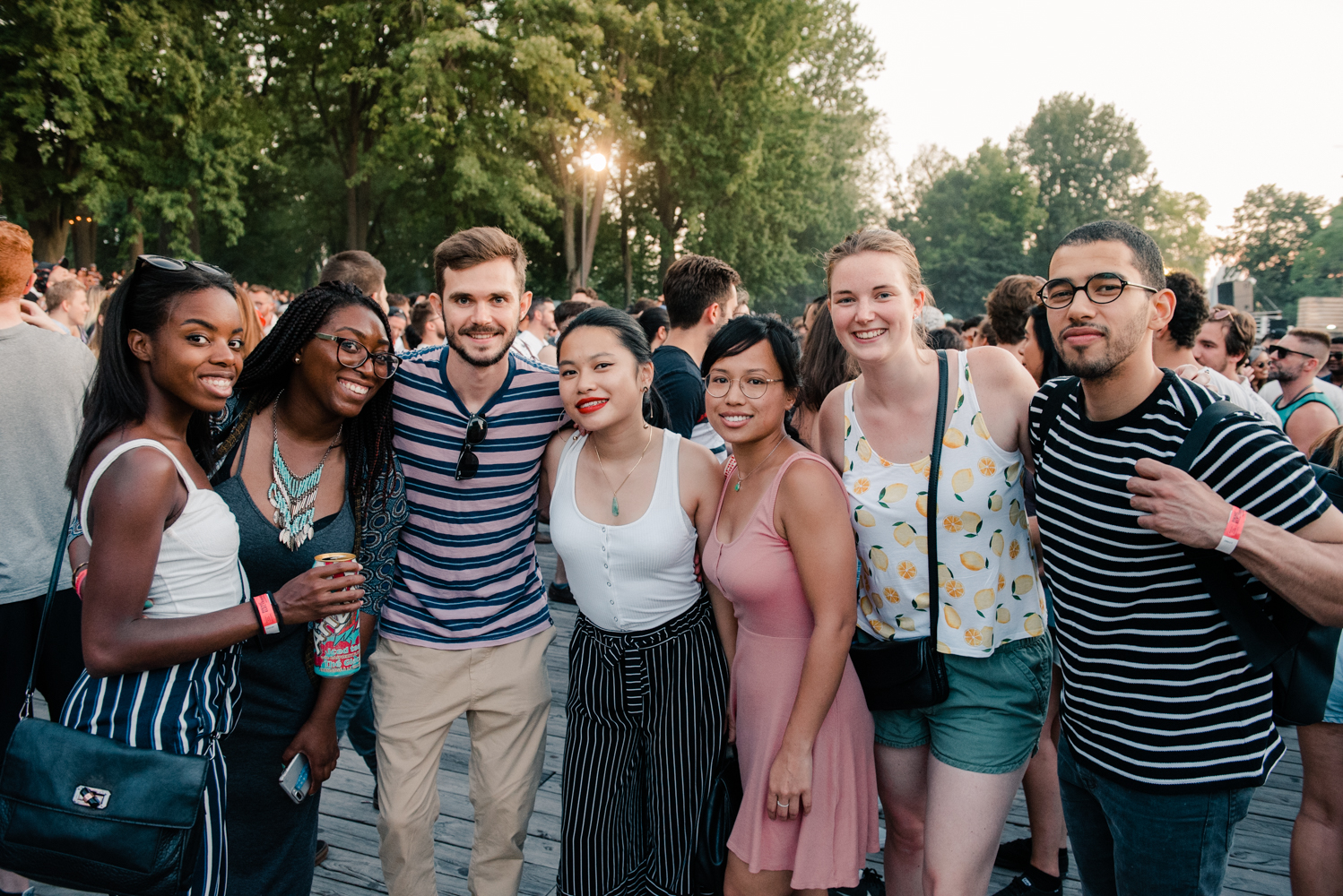 Plein de beau monde sur le party pour le Piknic Électronik x Ton Barbier! (PHOTOS)
