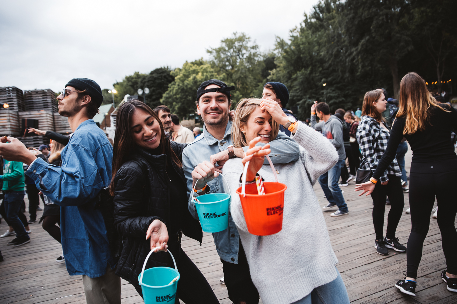 Du beau monde sur le party à l'avant-dernier Piknic Électronik! (PHOTOS)