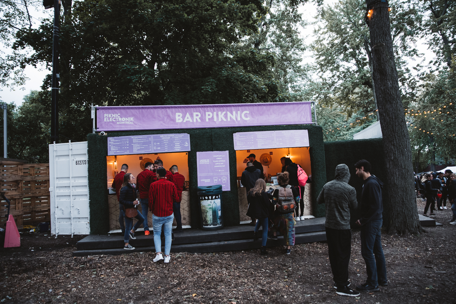 Du beau monde sur le party à l'avant-dernier Piknic Électronik! (PHOTOS)