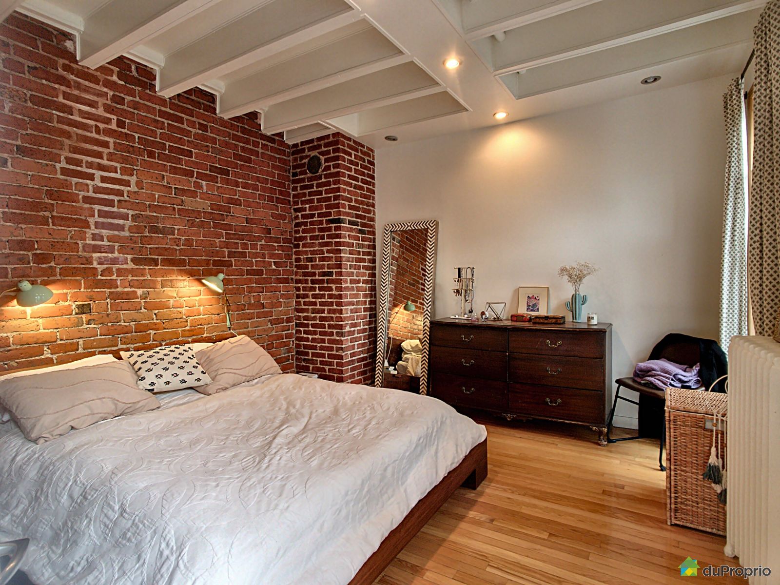 Guillaume Wagner vend son magnifique condo sur le Plateau et on veut l'acheter! (PHOTOS)