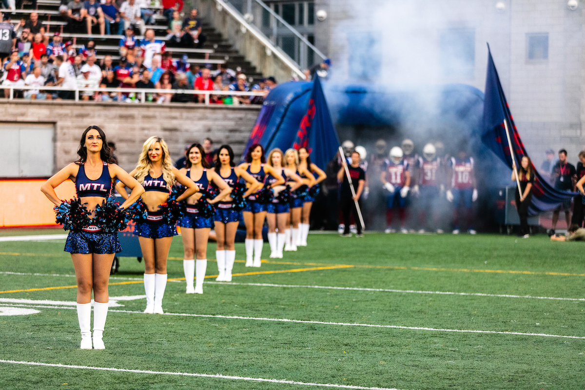 Les Alouettes de Montréal recherchent des pom pom boys !