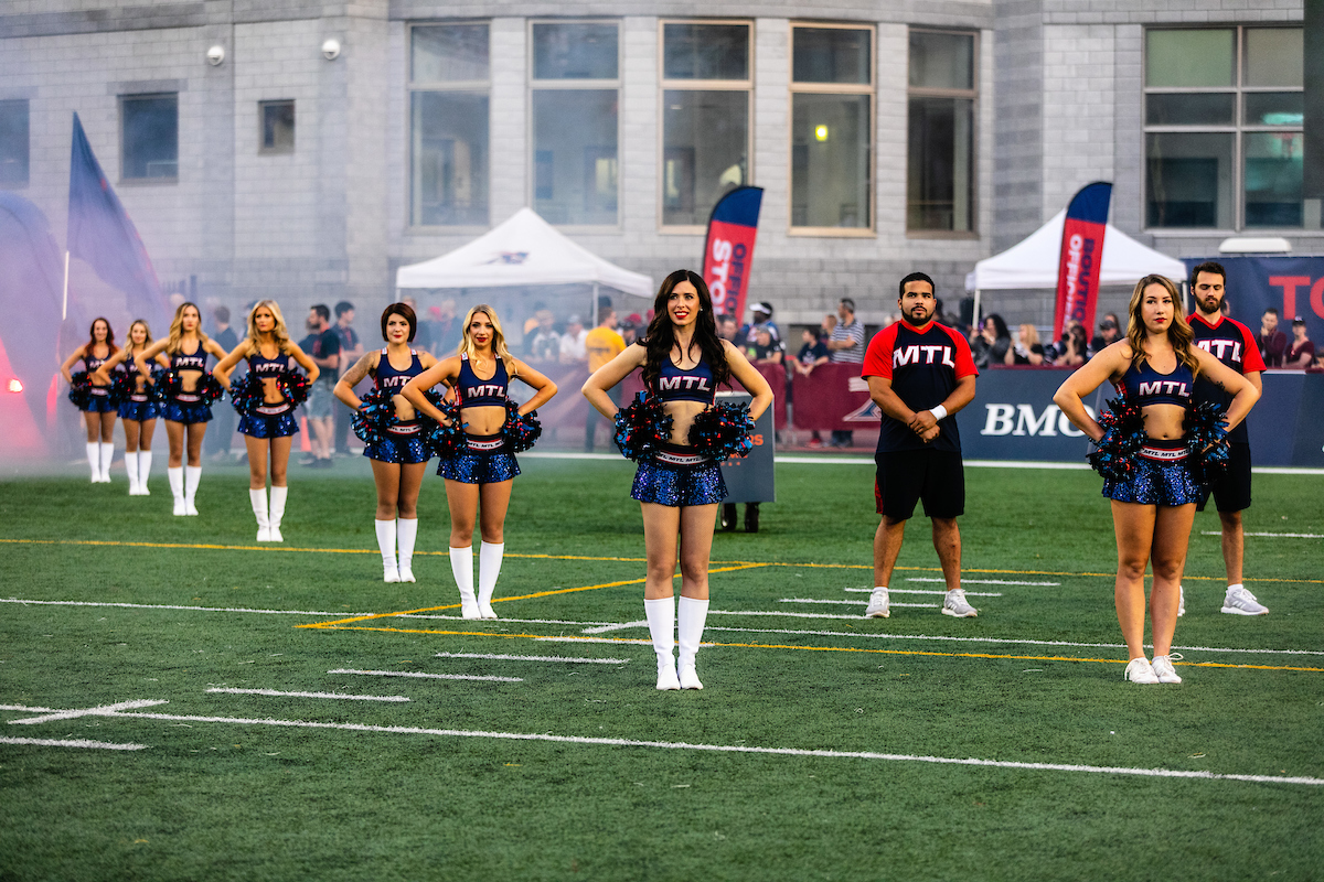 Les Alouettes de Montréal recherchent des pom pom boys !