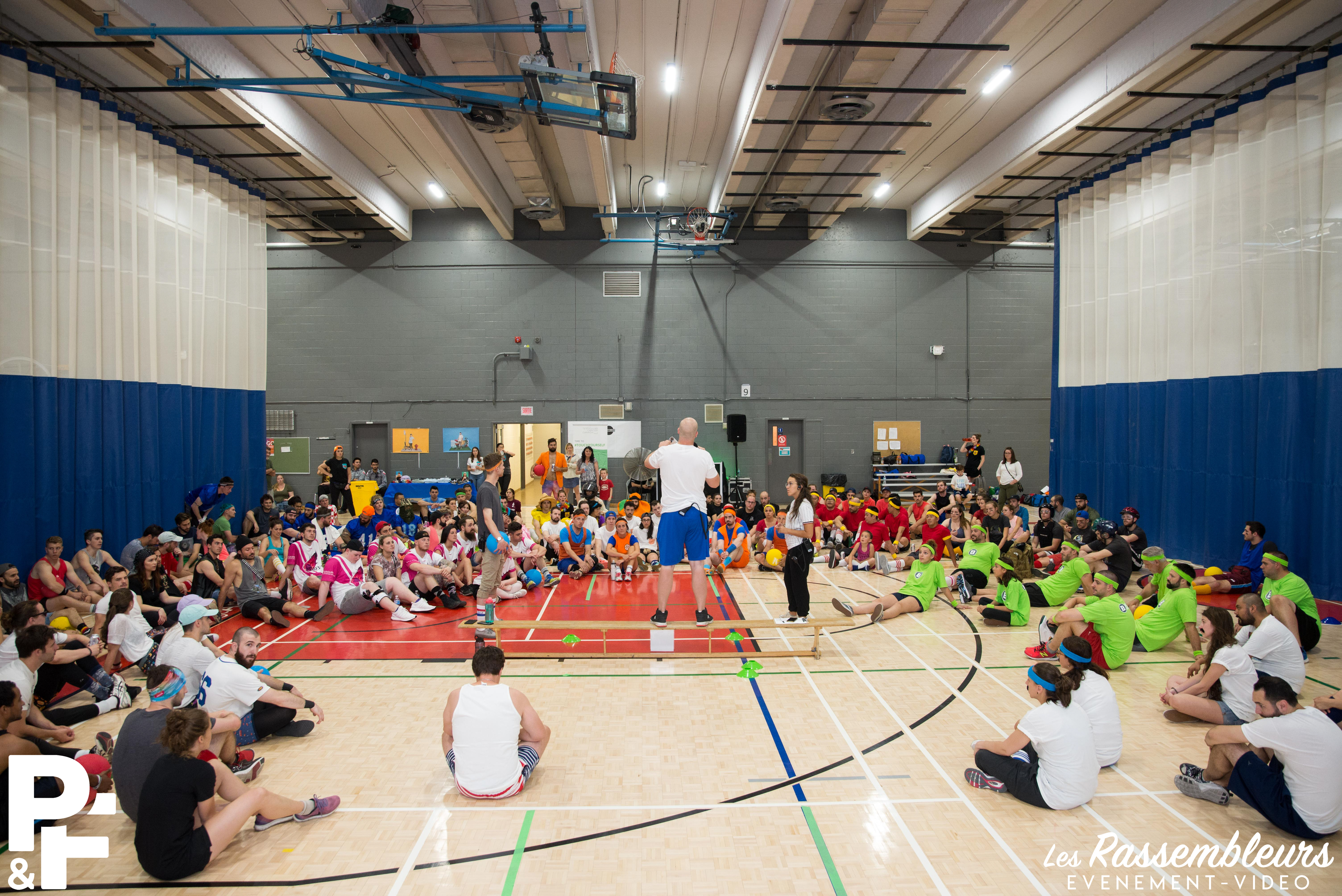 Le Dodge-Couilles: un tournoi de ballon-chasseur original pour une bonne cause
