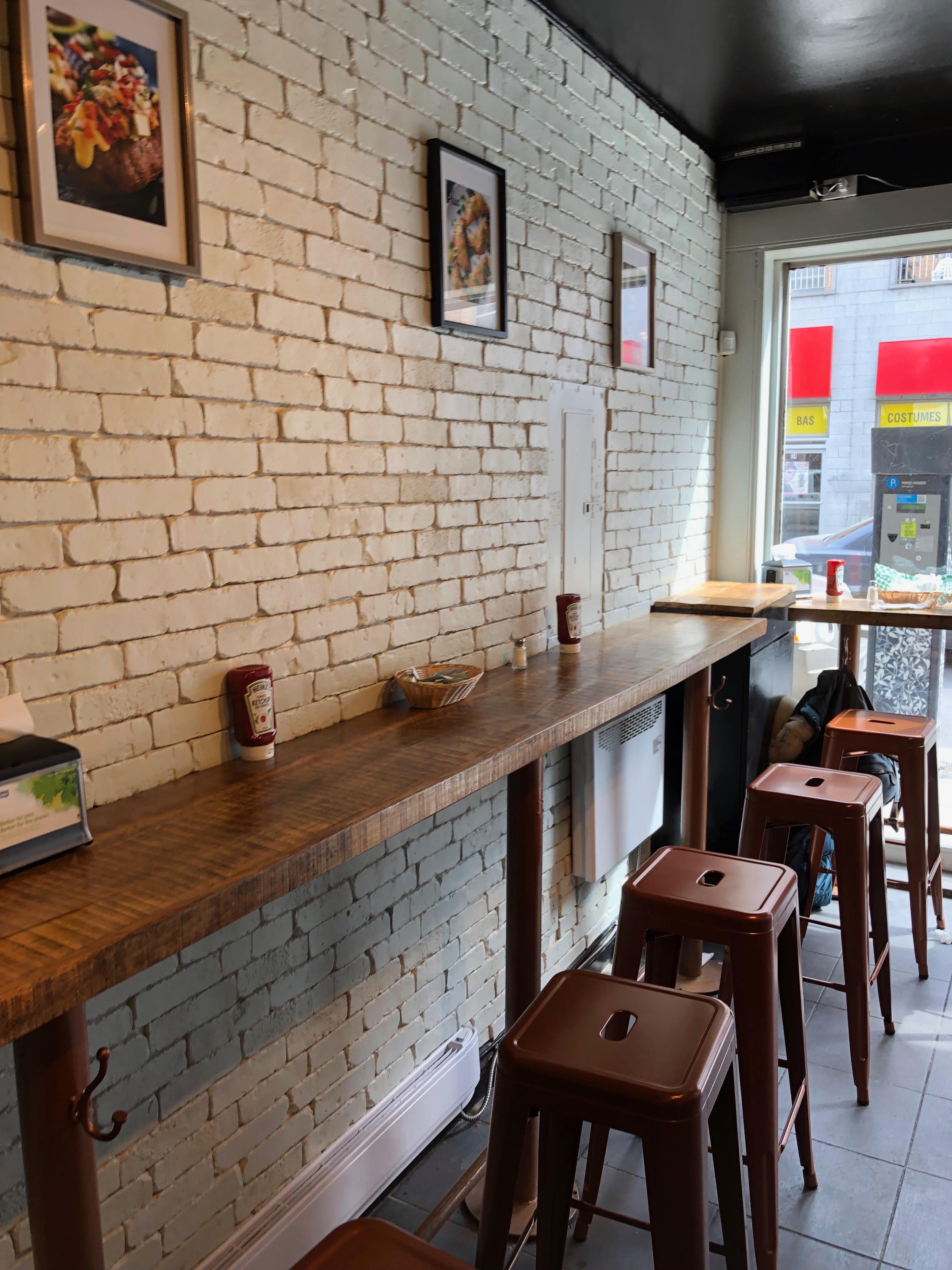 Falafel Plus: un nouveau frais et délicieux comptoir végé sur l'avenue Mont-Royal