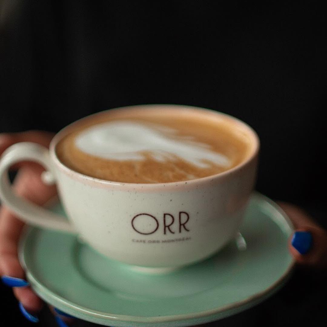 Le Café ORR : un nouveau «café-cinéma» avec une folle murale de Stikki Peaches (PHOTOS)