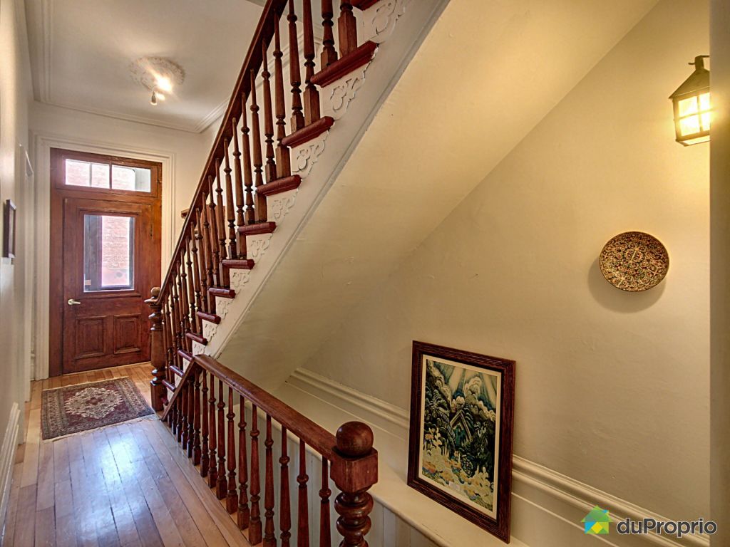 Une maison victorienne sur Le Plateau à vendre à moins de 800 000$!