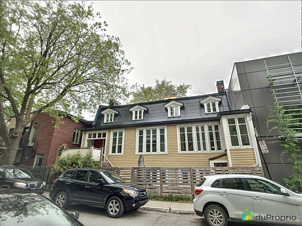 Une maison victorienne sur Le Plateau à vendre à moins de 800 000$!