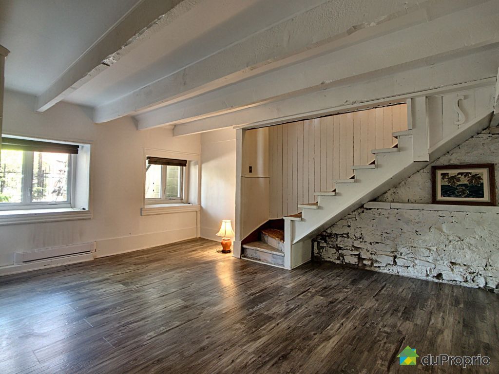 Une maison victorienne sur Le Plateau à vendre à moins de 800 000$!