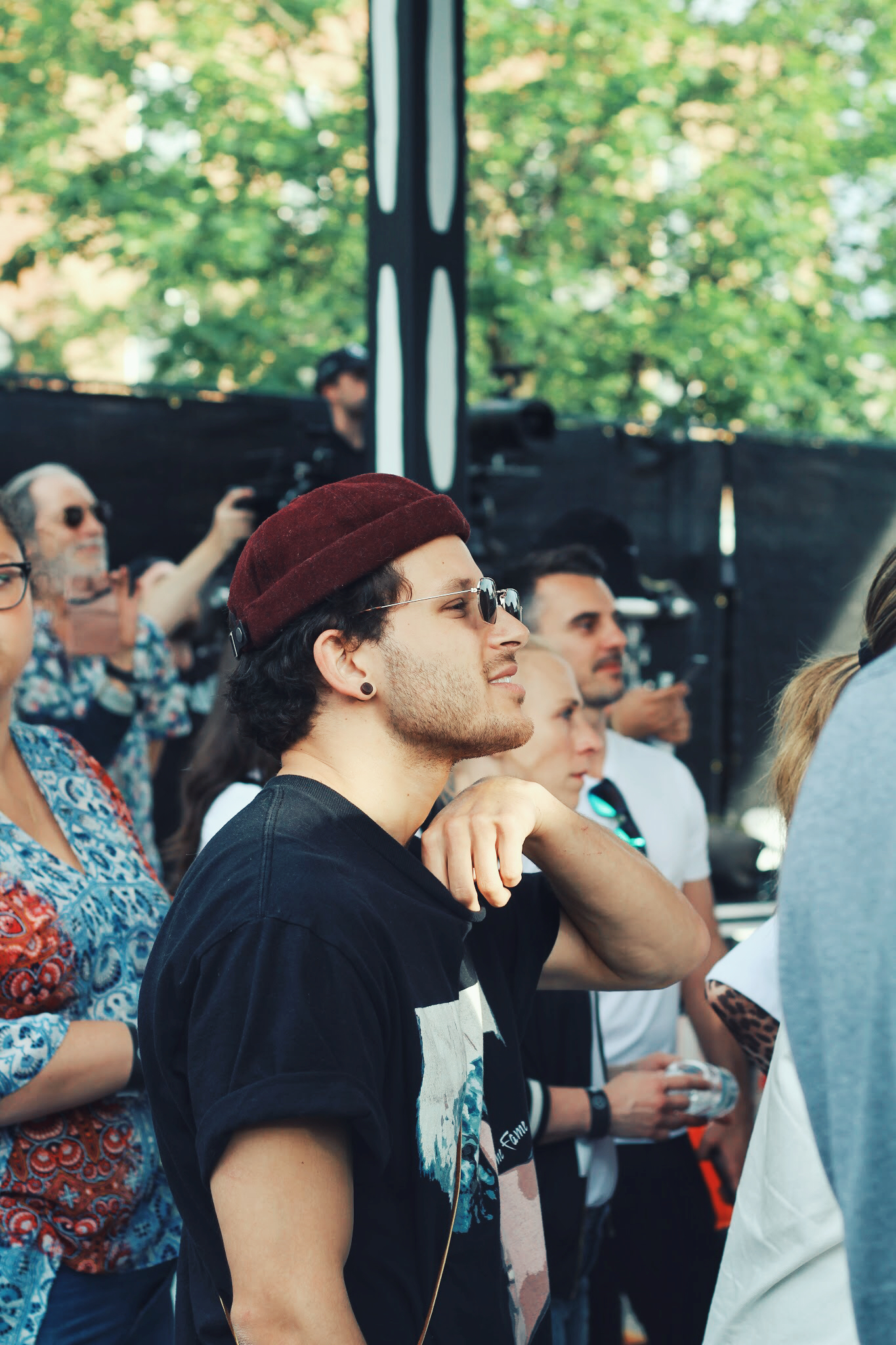 Charlotte Cardin en concert privé dans le lave-auto de MURAL par Joshua Vides (PHOTOS)