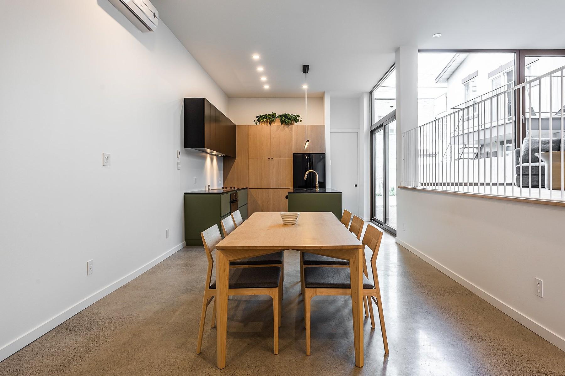 Un condo incroyablement épuré et minimaliste à vendre dans Villeray pour 750 000$!