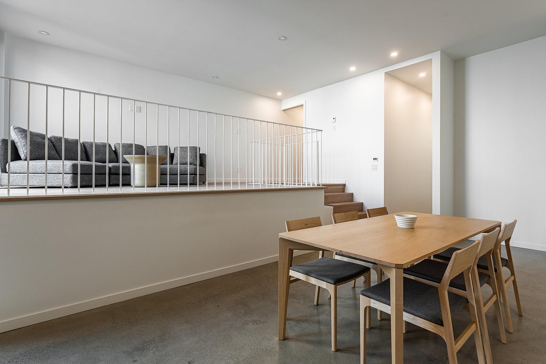 Un condo incroyablement épuré et minimaliste à vendre dans Villeray pour 750 000$!