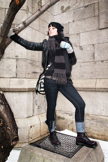 Bianka Tscherne, 26 (Agent de bord)