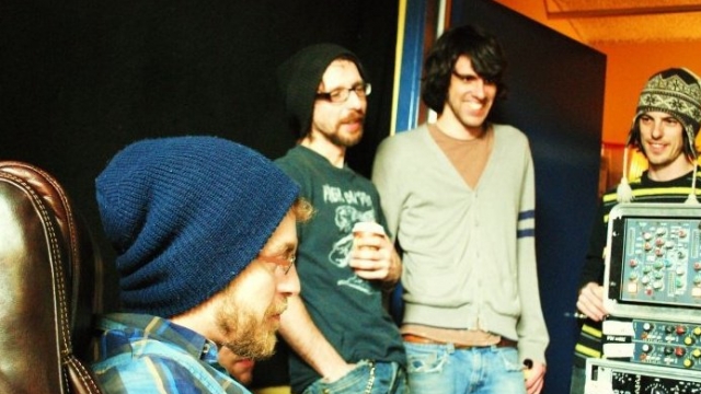 Tuyaux-concerts: Les Guénilles, Jolie Holland et My Morning Jacket