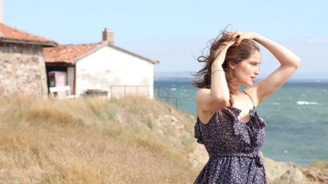 The Island: Laetitia Casta dans un film insolite et surprenant sur l’être humain