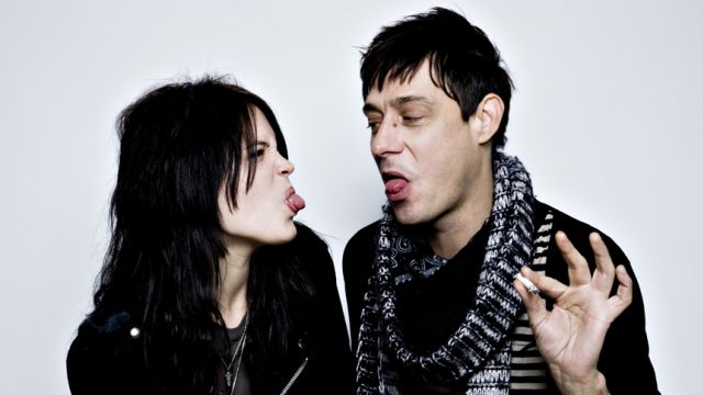 The Kills ou cinq signes qui ne trompent pas que ton groupe punk a réussi