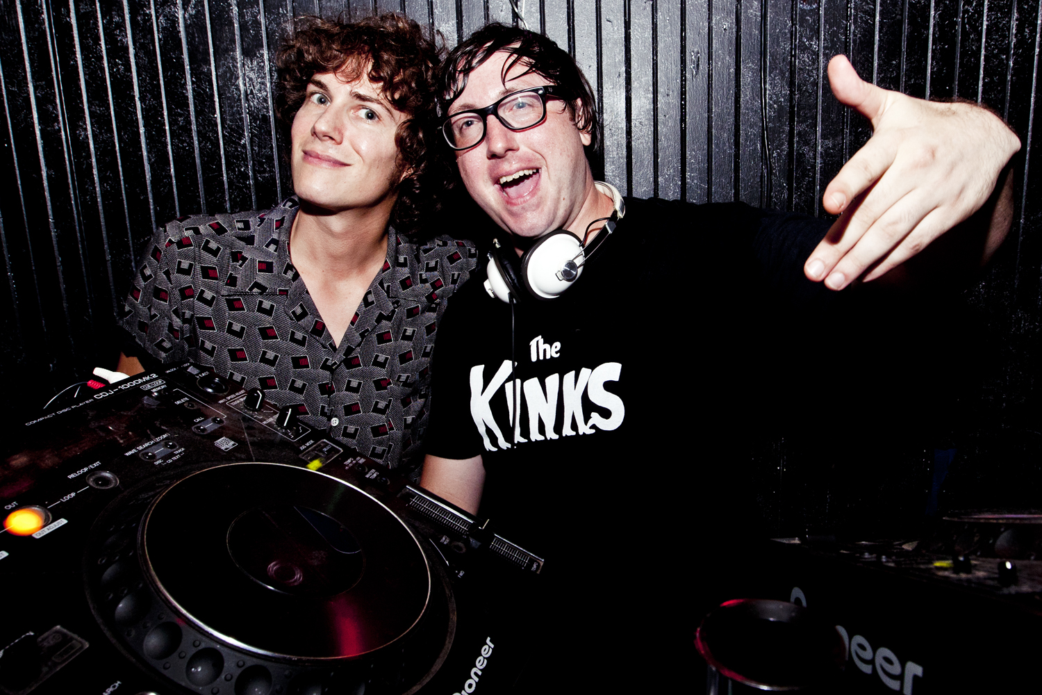 Grosse visite au Panda bar! Nos photos de la soirée avec Will Berman de MGMT