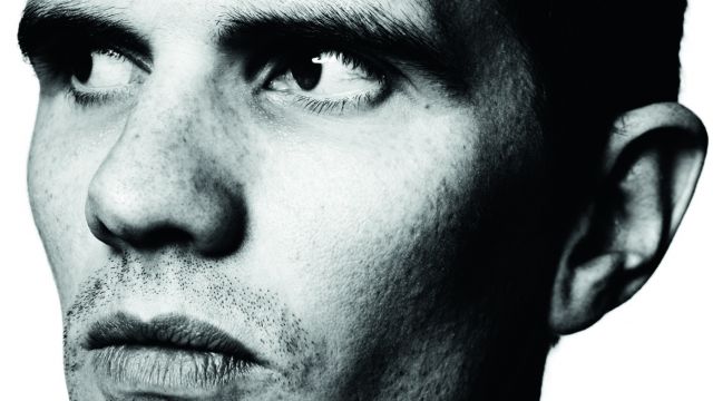 Festival OohLaLA: le chanteur français Lescop fait revivre les années 80