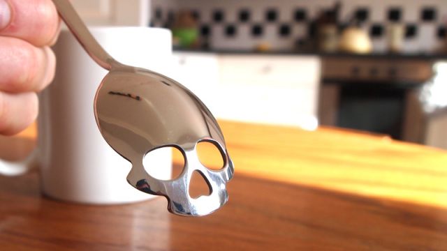 Jeudi J’aime: cuillère de mort, blogue de mort et dessous fins