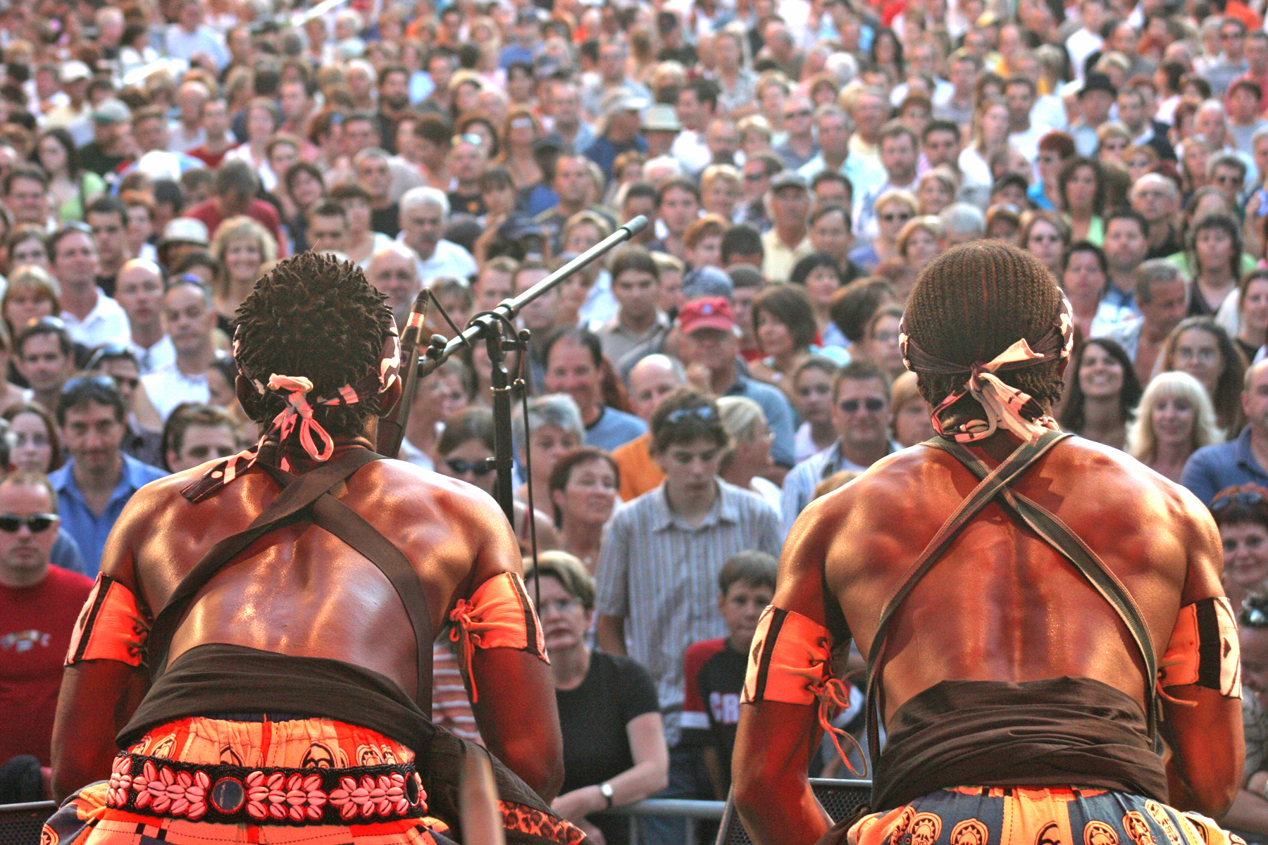 Une playlist inspiration Festival International des Rythmes du Monde qui te donnera le gout de voyager !