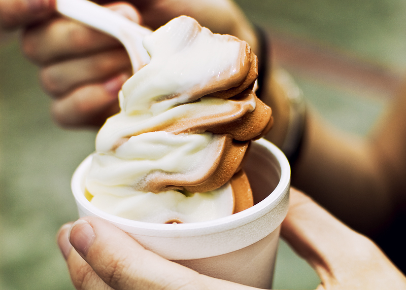 Encore plus de crème glacée GRATUITE cette saison chez Vachement Bon!